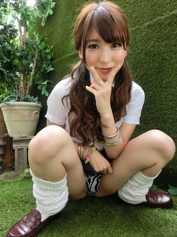 【鈴代えな】生姦中出し裏バイト19 渋谷あやか