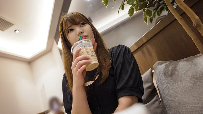 【桃里るな】素人女子大生【限定】るなちゃん22歳Gカップの天然爆乳が自慢の健康美人JDと激ハードピストンSEX！！ガンガン揺れまくる激エロおっぱいを堪能して中出しフィニッシュ