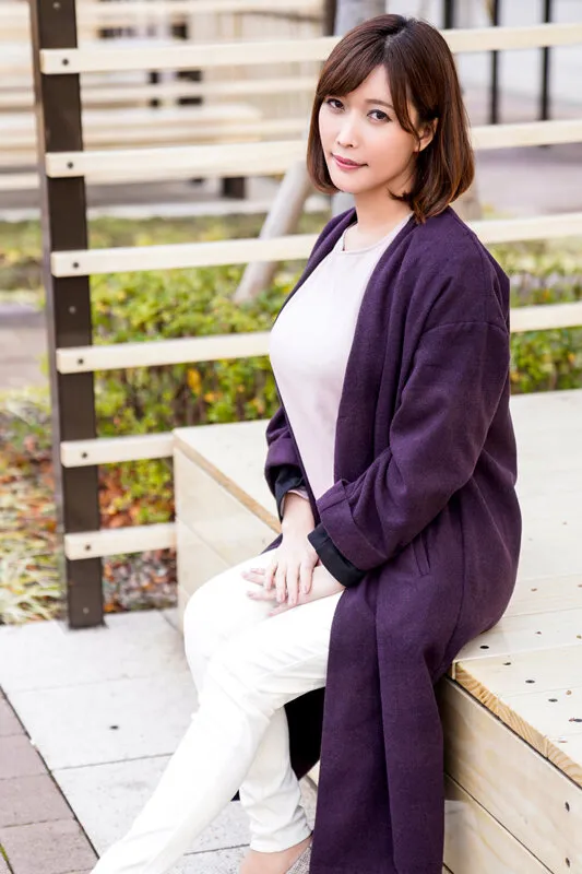 【池谷佳純】【人妻不倫NTRハメ撮り流出】【個人】Gcupの司法書士 すみれさん43歳 孕ますまで終わらない中出し。若チンポを欲しがる美人スレンダーの浮気妻 声を押し殺しイキ乱れる