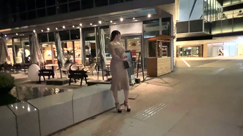 【夕季ちとせ】【性欲猛烈爆乳セレブ夫人】筋肉 vs Jcup巨乳セレブ妻 性欲魔人の美女奥さまを筋肉チ○ポでハメ堕とす3P！財宝級の美裸体！ペニスをうましゃぶりする痴女をこれでもかと昇天させ中出しで止めを刺す 壮絶