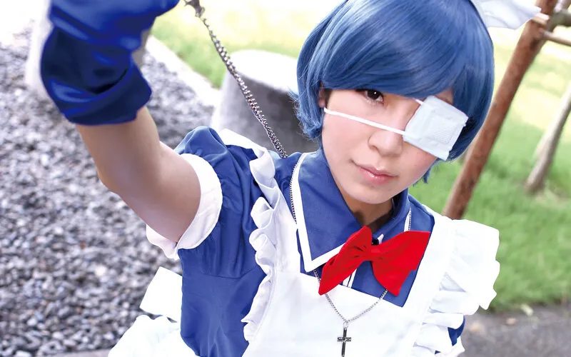 【芹野莉奈 千星はるか】SNSで募集した素人コスプレイヤーと中出しオフパコ撮影会 2枚組