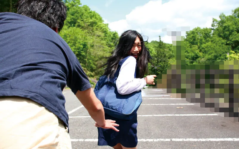 追跡痴漢～怯え顔に迫りくる不審者～2枚組