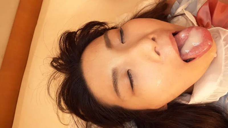 【ロリ系アパレル店員】過激！都内出没！野外お漏らしハレンチ炉利娘 ユメ 「グレーのマキシワンピだからシミがすっごい目立つんですぅ（涙）」