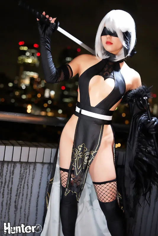 【水卜麻衣奈 皆瀬あかり】アニオタ幼馴染のコスプレ姿が妙にエロくて大興奮！ボクには地味で冴えない、いかにも…っていうアニオタの幼馴染がいる。当然いつも二次元の事で…