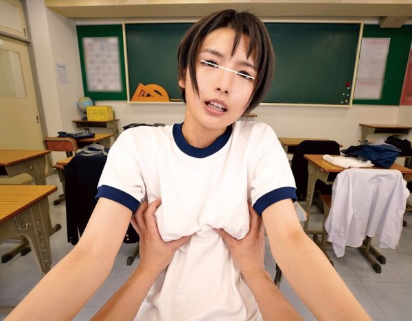 【後藤里香 他】【VR】HQ超激的高画質 ニーハイ×ミニスカ女子ととにかくヤリまくり！！受験に失敗して入った学校は昨年まで女子校で共学になった超がつくほどのおバカ学校！！偏差値激低のヤリマン女子ばかりで男はボク1人！皆、ニーハイにミニスカートと、とてもそそる格好！！見ない…