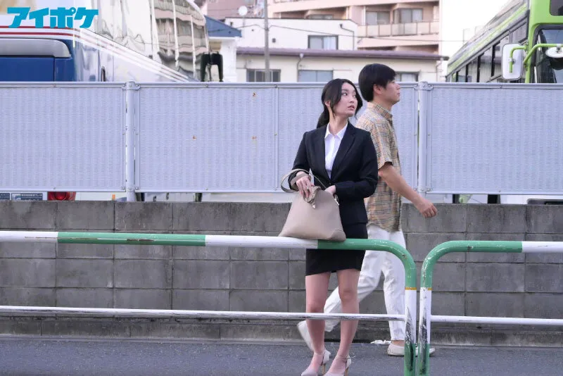 【NTR】同棲中の彼氏が不在中に、相性抜群だった元カレを連れ込みただひたすらSEXしまくった私。 「元カレとのSEXが忘れられなくて…」 藤井いよな