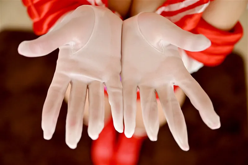 【宇流木さら 末広純 天馬ゆい 美園和花 るるちゃ。 他】【VR】手袋に包まれて射精する快感。【手袋フェチ手コキ特化VR】14人完全撮りおろし