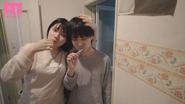 夜を使い果たして朝陽が昇るまでの二人っきりの自宅でただひたすら石原希望に痴女られたい。