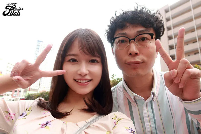 彼女のスマホを覗いただけなのに リアル過ぎる同人NTR傑作を実写化！ 桃園怜奈