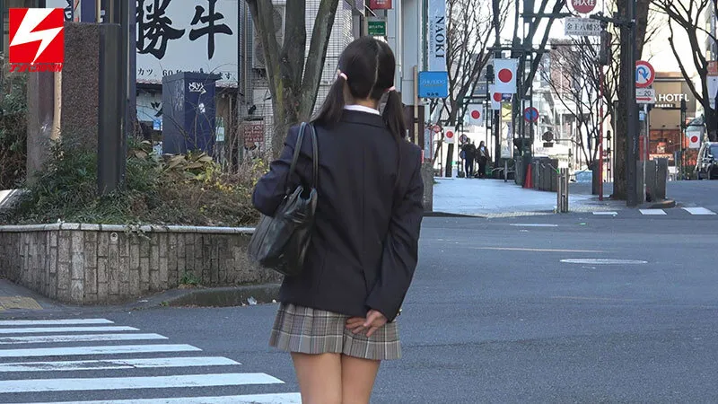 【JK】世間知らずな巨乳J系に現実を理解らせる。 芸能人になれるかもと淡い期待を持ってホテルについてきた制服少女のGカップ巨乳と若いプニマンをナマで頂く。