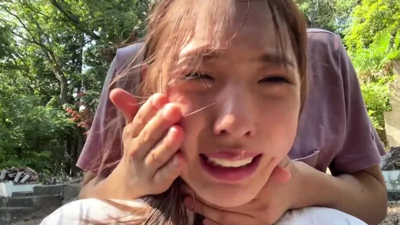 【JD監禁水責めリョナ】【性奴隷】下水管彼女―愛の大豪雨編―純心ドM彼女の鼻と口に大量の雨と土砂がなだれ込む。ゲホゲホ溺れた彼女をDV彼氏はただ「溺愛」しているだけ 白桃はな