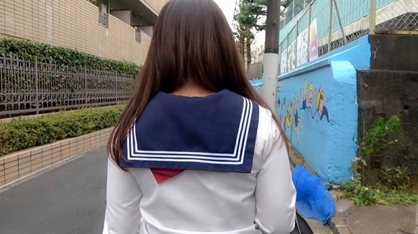 円女交際 中出しoK18歳 恥かしがり屋のEカップむちむち優等性あいりと半中半外円光 百瀬あいり