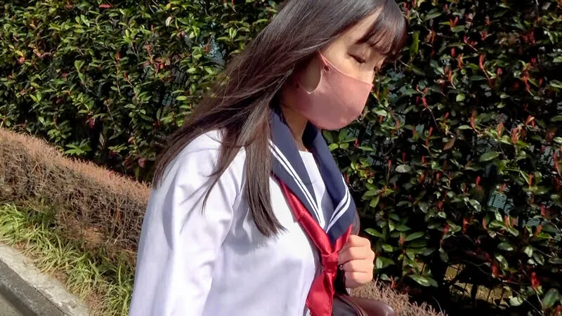 【JK援交】円女交際中出しoK18歳 学園No.1娘隠れ生円光 牧野みおな