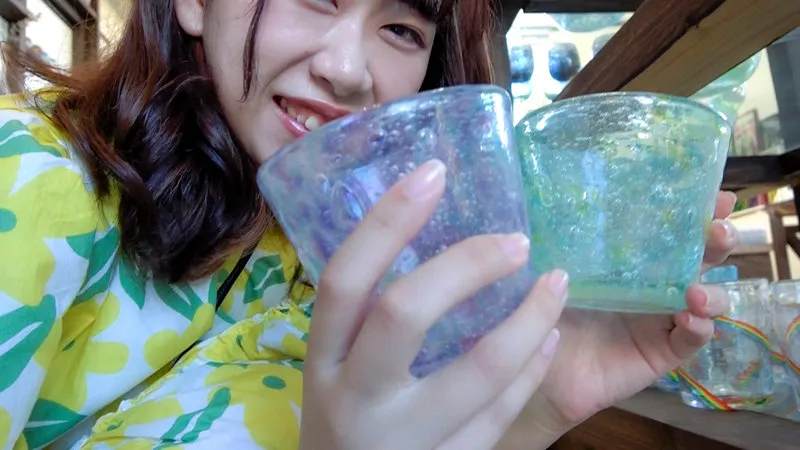 3泊4日ガチ旅行ドキュメント 水着はあるけどゴムは無しの完全中出し沖縄旅 茅野亜美