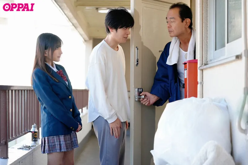 【JK】隣家のゴミ部屋へ苦情を言ったらコドおじが性欲モンスター化！異臭の中で絶対に逃がさない抜かずの孕ませ絶倫ホールド中出し 楪カレン