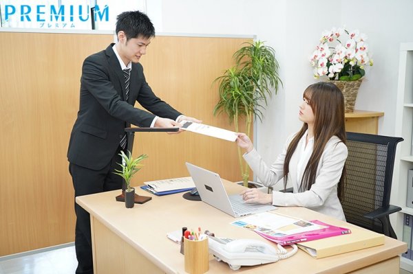 都合の良い女上司。オレのチンポの虜でいいなり希島部長と相部屋でヤリまくり出張不倫旅行 希島あいり