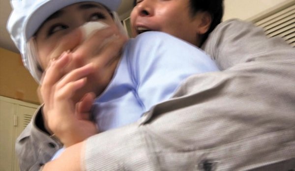 【夏希のあ 他】狙われた女 工場勤務のパートの地味子 「いい身体しやがって…ケツもプリンプリンじゃねぇか！」