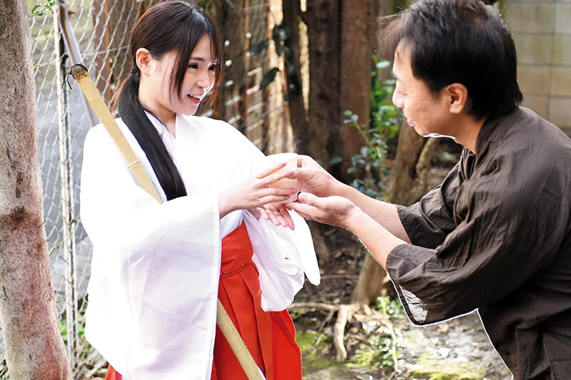 【ねんね】年末年始だけだから… 憧れの助勤巫女 舐め回してあげるからねぇ【巫女バイト昏睡レイプ動画】