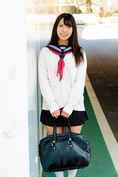 【井上そら】性支配を受け入れる無抵抗な美少女たち～制服と縛り～