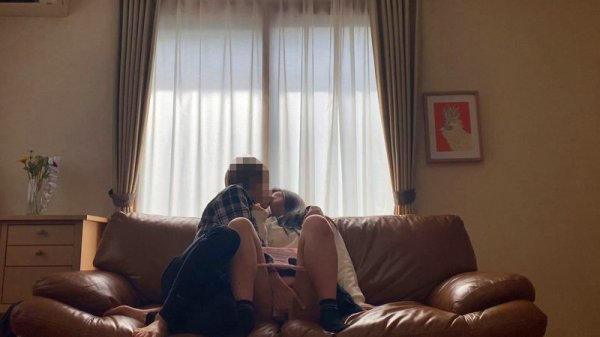 【姫咲はな 他】連れ込みSEX 素人ムクムク流出映像 男の部屋に連れ込まれたエロい女子がSEXしまくり制服・中出し・盗撮・流出 勝手にAV発売 秘蔵の6名 超尺496分