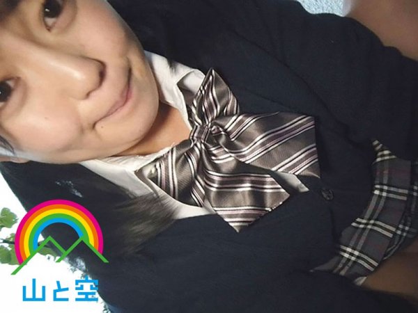 痴女っ子J系の露出記録係に任命されました。泉りおん