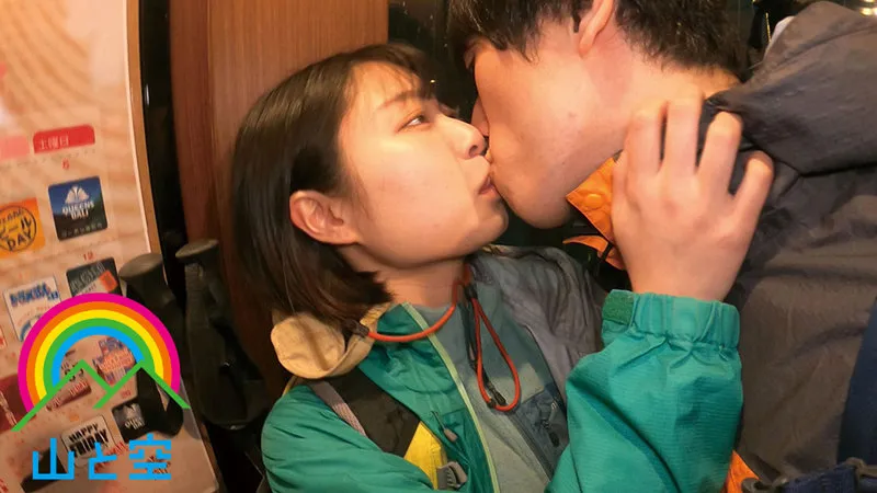 【佐野なつ】野外露出ハイキング 健康的でハニカミ可愛い山ガールと登山デート。