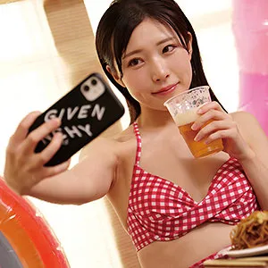 【皆月ひかる】ひかる【水着人妻 盗撮・痴漢・中出し昏睡レイプ動画流出】