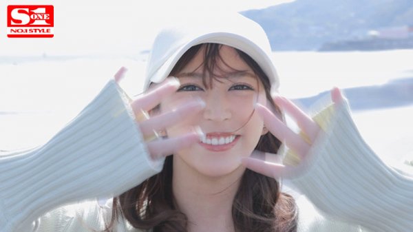 ※台本一切無し！！ハメ撮り！すっぴん！何でもアリ！七ツ森りりのスケベ本性剥き出しSEX！！ デビュー1周年を記念してガチで温泉旅行中ヤリまくった生々しすぎる超レアなエロス200％動画