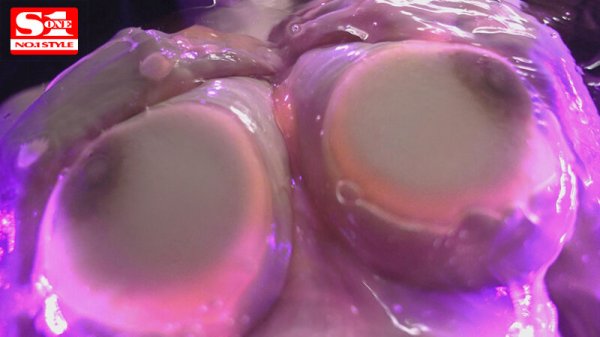 三上悠亜の有頂天ローションSP 人生最高ヌルヌルご奉仕で射精させてあげる