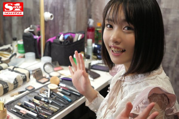 激イキ120回！痙攣4500回！イキ潮2000cc！未完の純白ボディ エロス覚醒 はじめての大・痙・攣スペシャル 愛宝すず