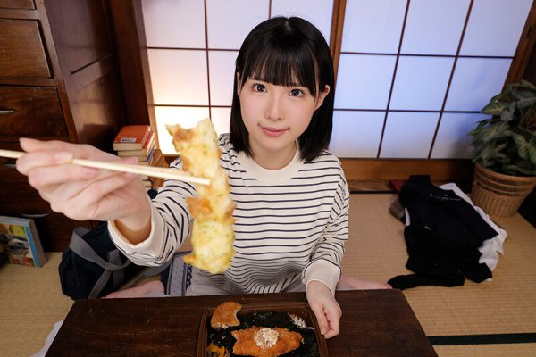 【横宮七海】【VR】医者を目指す浪人生の僕を献身的に支えてくれる年下J○彼女 七海