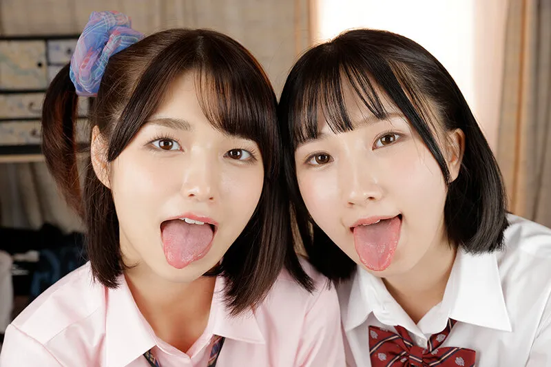 【倉本すみれ 由良かな】【JK】【VR】引きこもりの僕の家にやってきた昔から仲の良かった（ヤリマン）クラスメイト2人に弄ばれヤリマンマ○コに何発も精子を中出しさせられたある日！ すみれ・かな