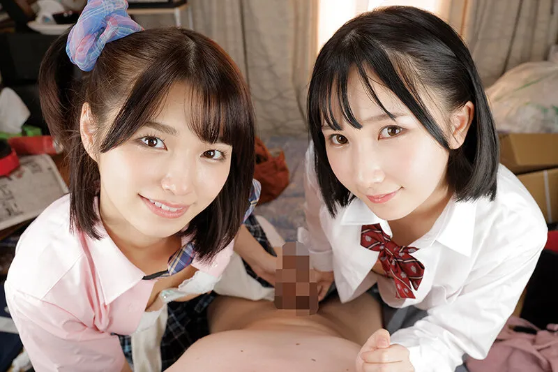 【倉本すみれ 由良かな】【JK】【VR】引きこもりの僕の家にやってきた昔から仲の良かった（ヤリマン）クラスメイト2人に弄ばれヤリマンマ○コに何発も精子を中出しさせられたある日！ すみれ・かな