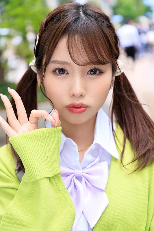 【パパ活・援交JK】【VR】顔面特化アングルVR ～感度高めな関西弁ギャルJ●と深愛な￥交SEX編～ 新井リマ