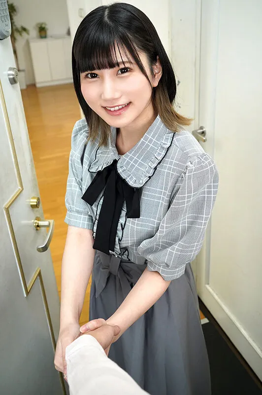 【VR】かんたんなアルバイト 同じ大学に通う年下お嬢様は僕の体をオモチャの様に扱い繰り返し繰り返しイキ乱れる 川村ゆい