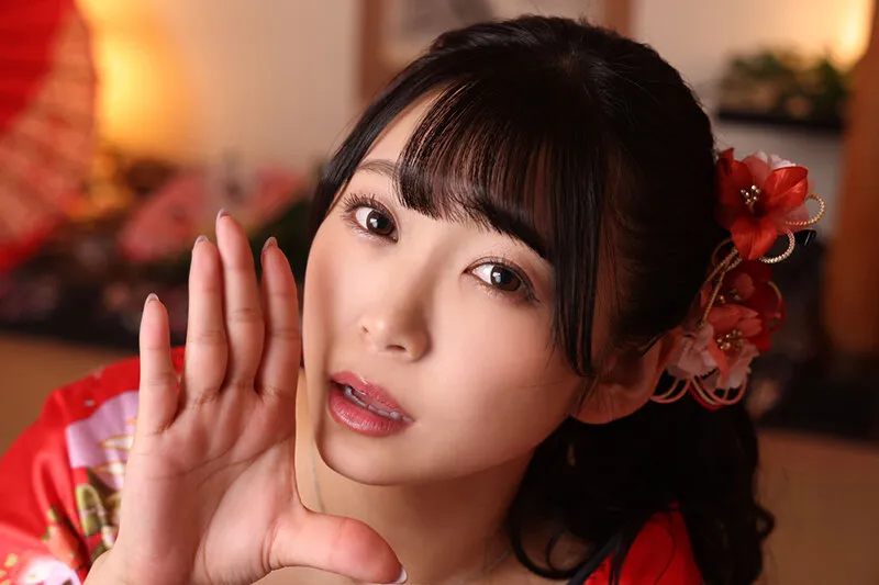 【VR】華やかな癒しの空間 脳をとろけさせる優しい囁きで耳を犯す 魅惑の花魁VR 姫咲はな