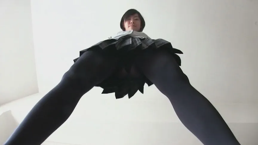 【JK】女子校生を下から覗いてヌクための動画 2