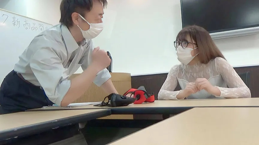 【蔓延防止等中出措置】流出！ハメ撮り映像！！新型マスク開発における利用調査アンケートで昏睡薬をマスク染み込ませ昏睡濃厚接触！！