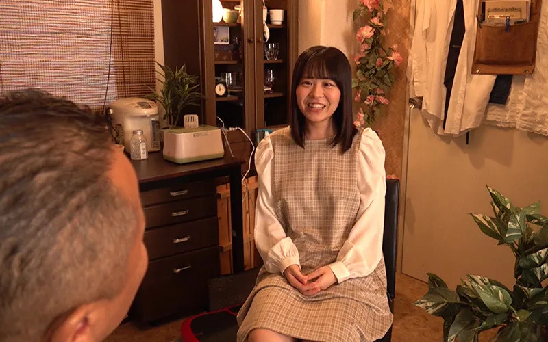 【柏木こなつ】【JK】素人いじめられたい女子10 中田氏の中出し 学生 こなつ 18歳 ●シャイなJ系美少女がドM調教志願！ ●Wオヤジ絶倫チンポで淫乱大覚醒！ ●オナニー＆玩具責めマン汁ダダ漏れ！