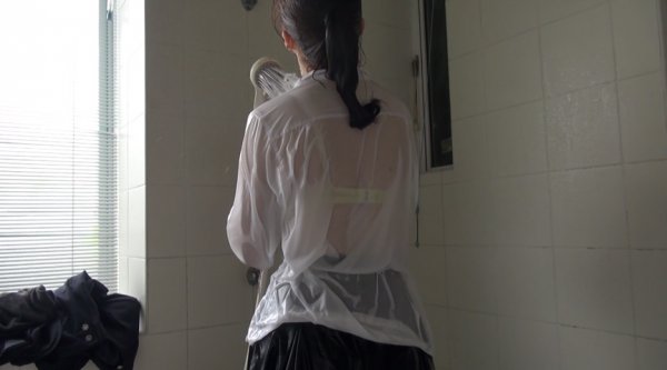 【JKウェット＆メッシー】次回作の画は？【制服でお風呂】