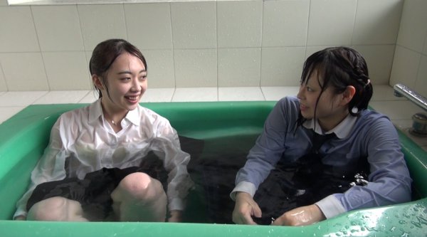 【JKウェット＆メッシー】次回作の画は？【制服でお風呂】