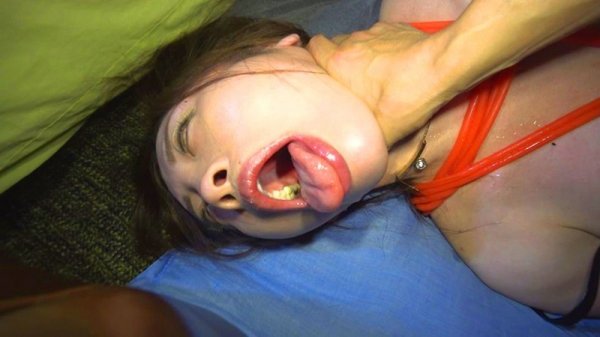 【松ゆきの】喉奥鬼調教 被虐願望隷女編 植村みこと