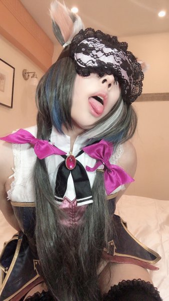 【無無田】ヤバイわよ！！キャルンな自撮り♡お尻動画がたっぷりR-18