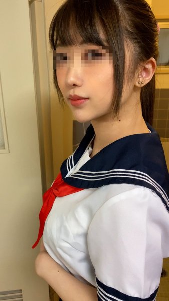 【山本蓮加】【現役アイドル】流出トイレフェラ● 握手の裏で太ヲタとのフェラ流出 現役◢アイドル（流出スマホデータ）