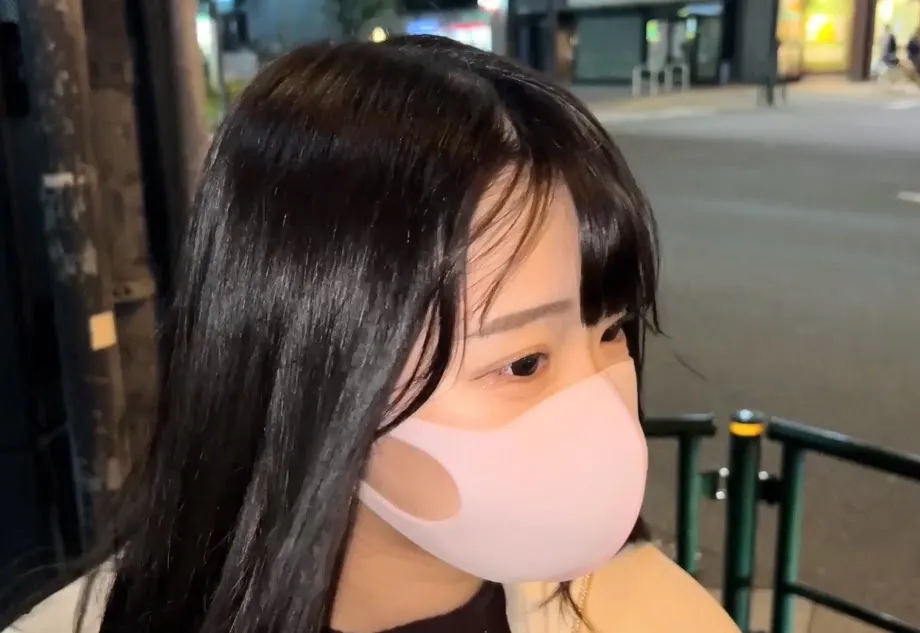 【HカップJKハメ撮り流出】現役の保育学生を捕まえたらまさかの爆乳！ 揉みまくるだけでは足りず中出ししてあげました♪