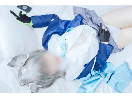 【ブルアカ 砂狼シロコ】ブル◯カ シ◯コ 先生との子作り演習 / スク水密着ぬるぬる準備運動