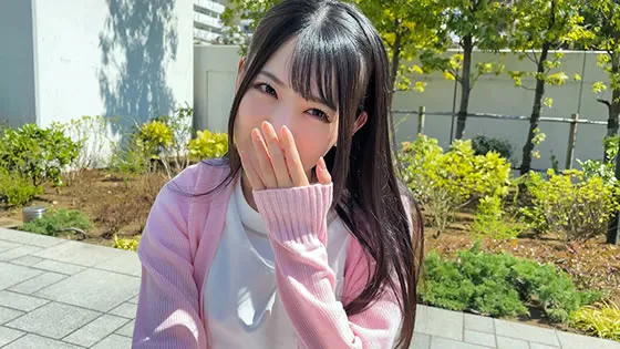 【新卒受付嬢中出しハメ撮り流出】【ガリ細スレンダー】清楚で真面目な美容外科の新卒受付嬢　乳首ピン立ちのけ反りイキまくり！男日照りの久しぶりセックスに恍惚の表情で中出しされる【個人撮影】