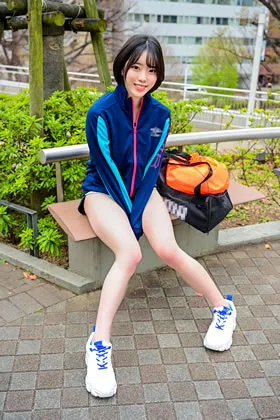 【現役JD中出しハメ撮り流出】【顔出し】男勝りなボーイッシュ美少女♀堕ちの瞬間　陸上女子のガチ照れイきまくりハメ撮り映像流出　隠れ巨乳の真っ白スライム乳を揺らすピストン、中出しまでキメられる