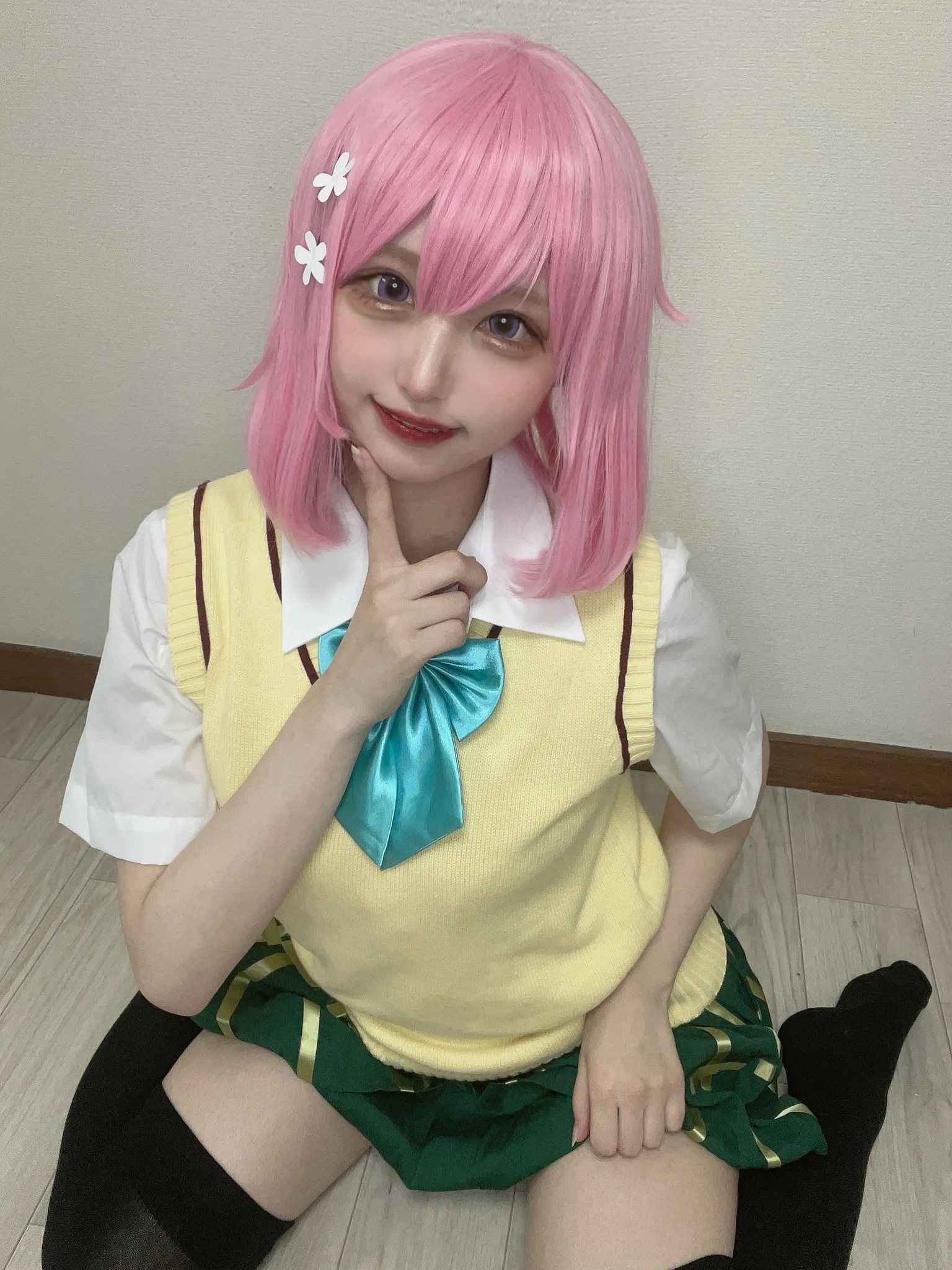 【しおん共和国】【ToLOVEる モモ・ベリア・デビルーク】もものハーレム誘惑