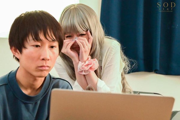 【JK】陽ギャルだけど性知識ゼロでエロにウブな幼馴染(ほぼ処女)と、セックスの練習をすることになっちゃった僕。 青空ひかり